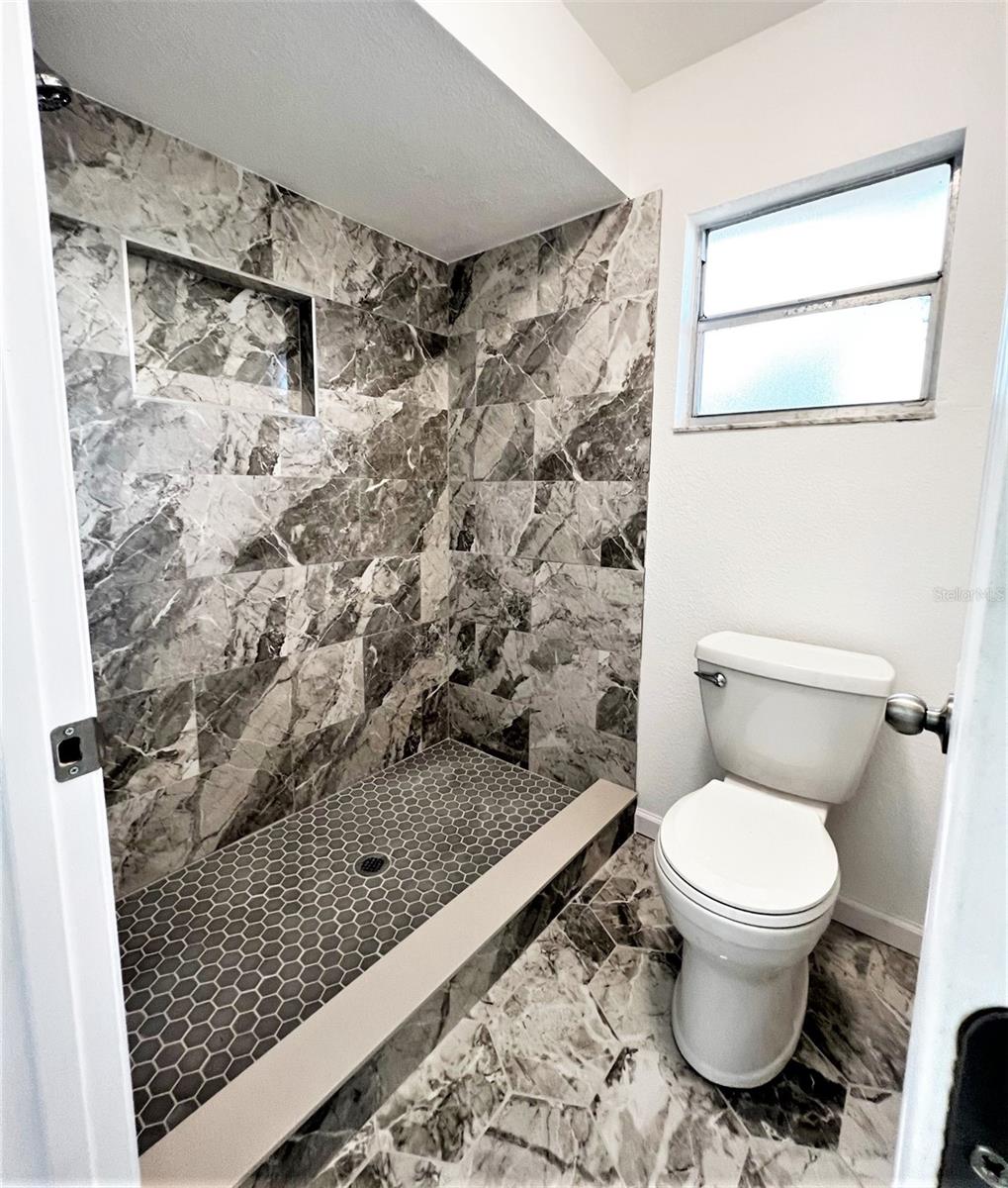 Image 13 of 24 For 1225 Rosewood Street