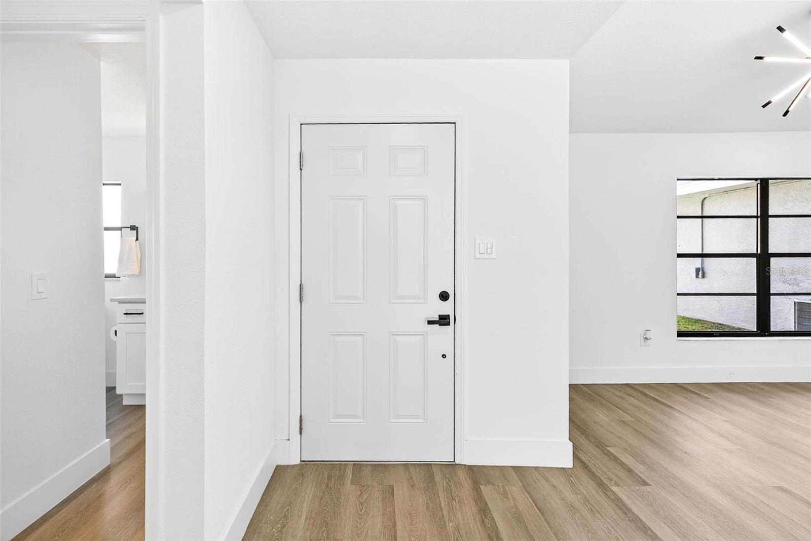 Image 10 of 74 For 4529 Dewey Drive
