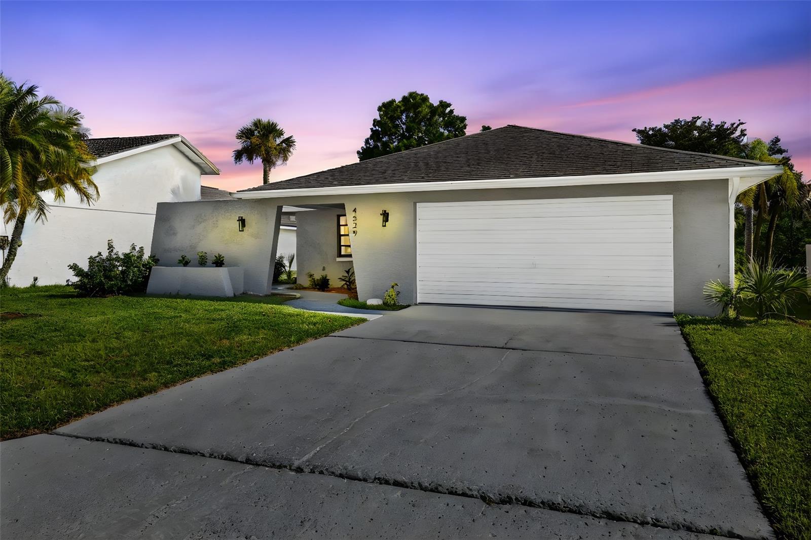 Image 2 of 74 For 4529 Dewey Drive