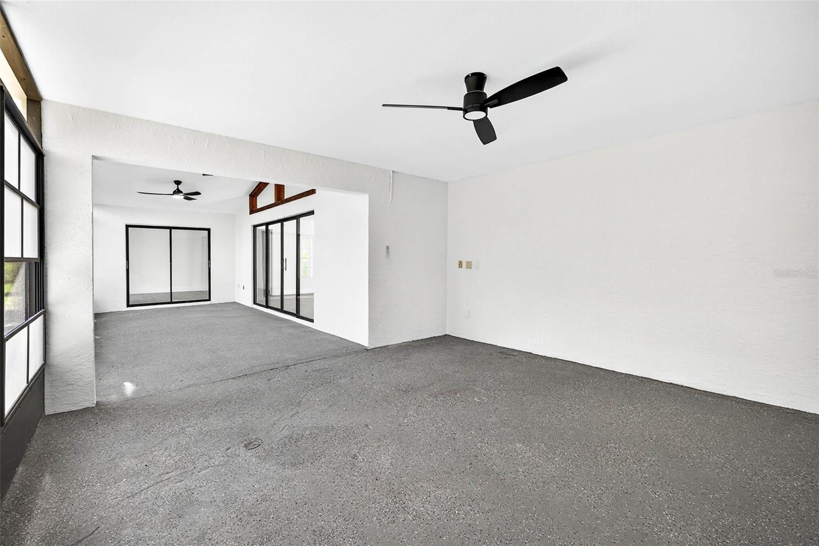 Image 30 of 74 For 4529 Dewey Drive