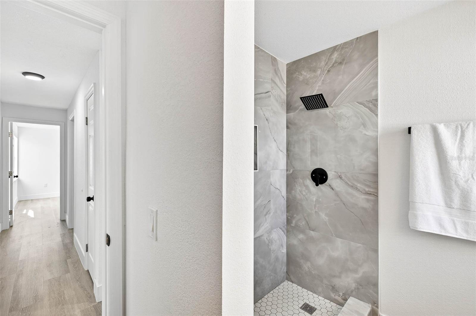 Image 41 of 74 For 4529 Dewey Drive