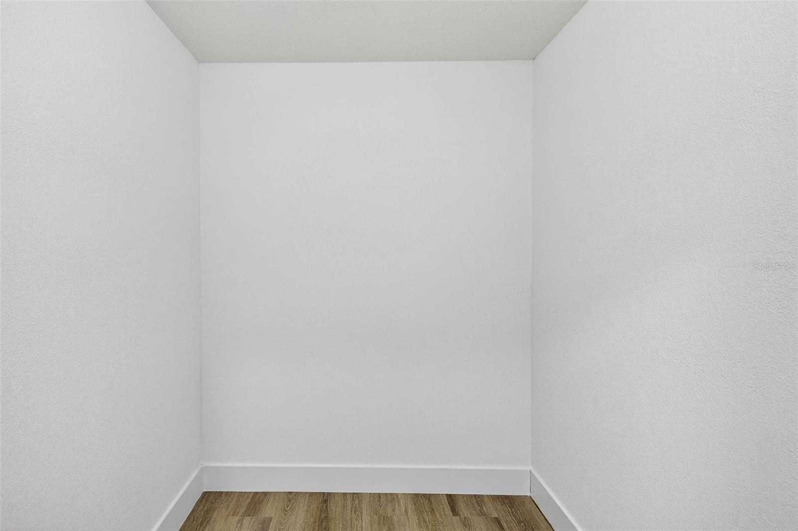 Image 47 of 74 For 4529 Dewey Drive