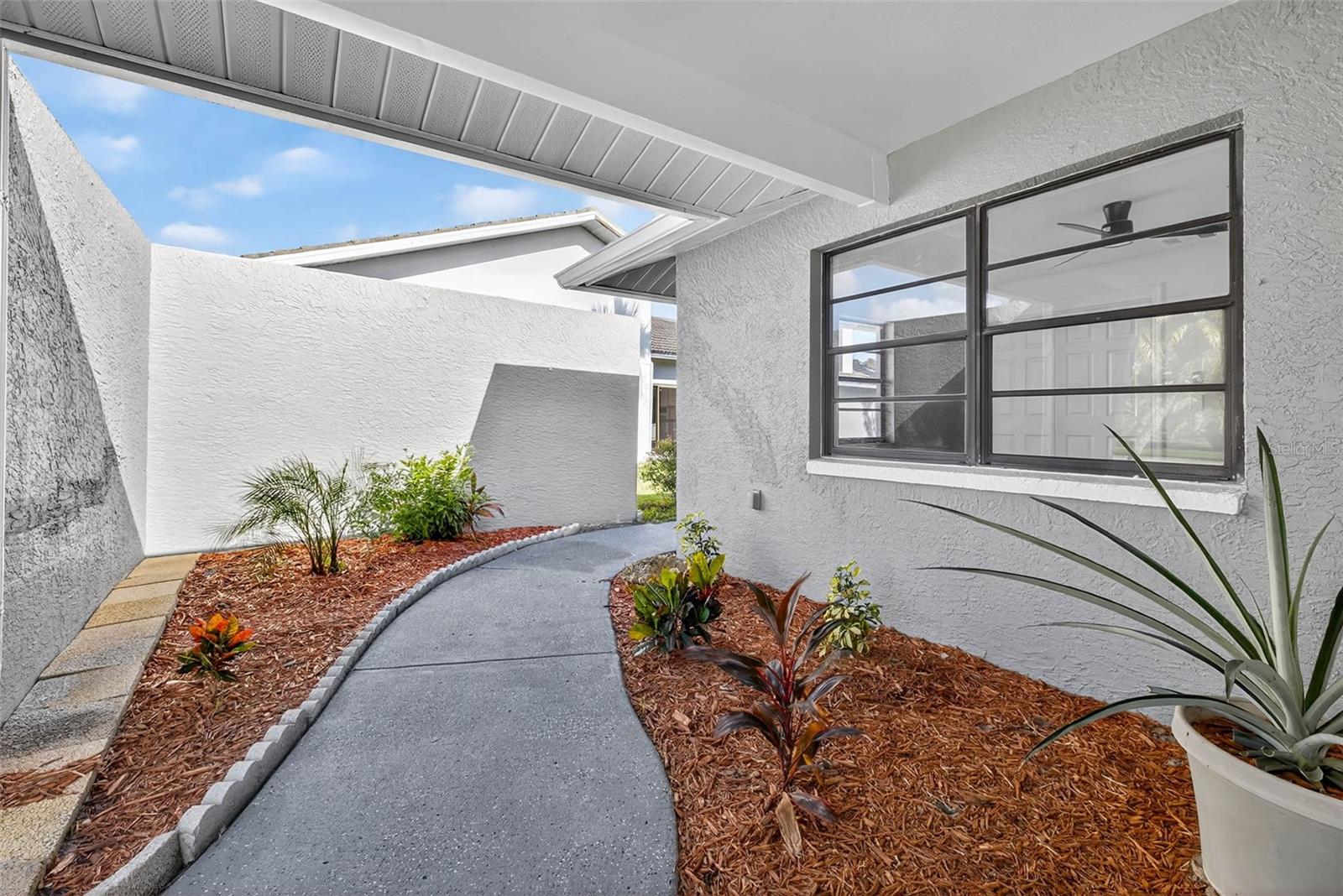 Image 7 of 74 For 4529 Dewey Drive