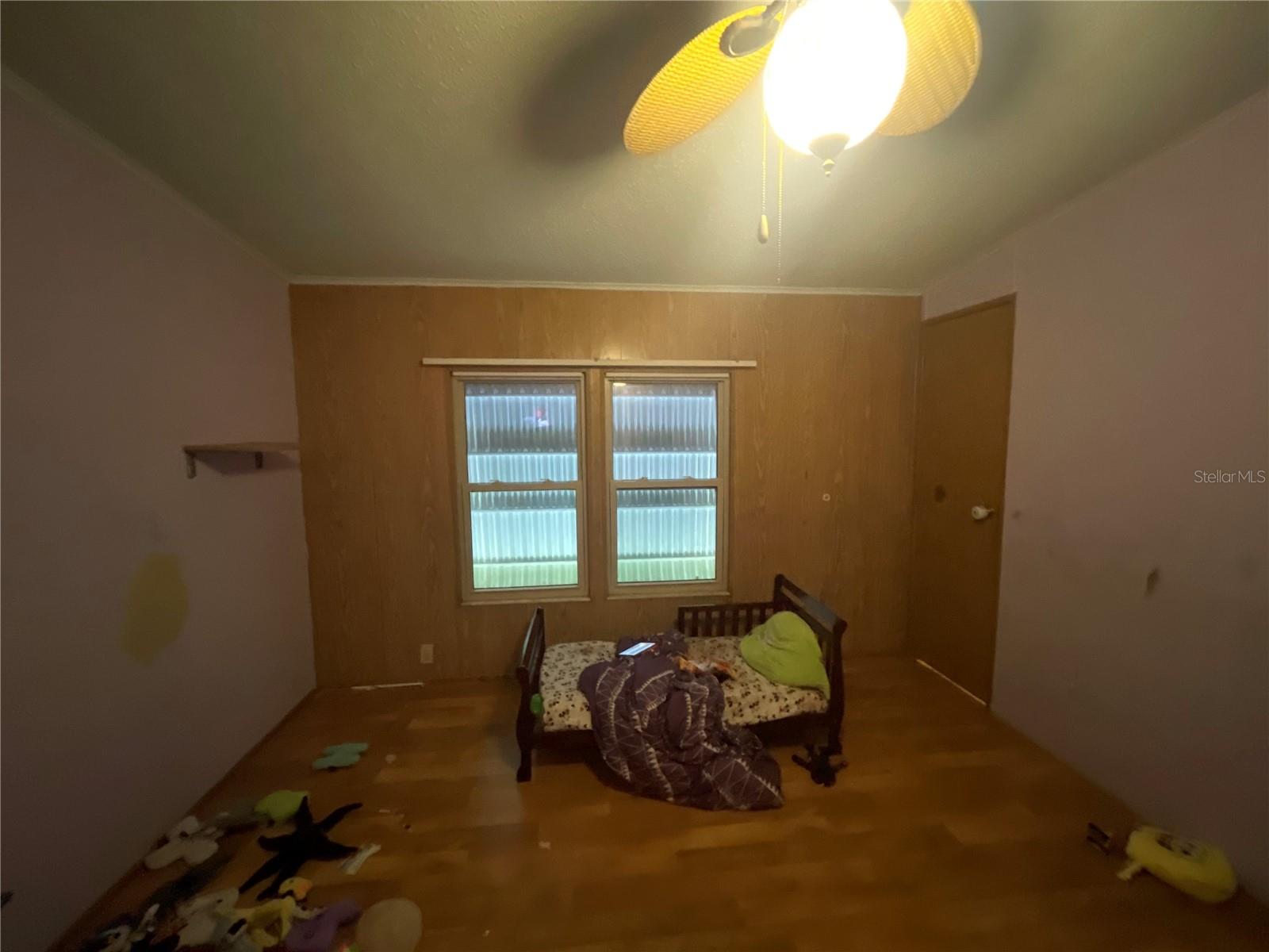 Image 21 of 24 For 6710 36th Avenue E 280