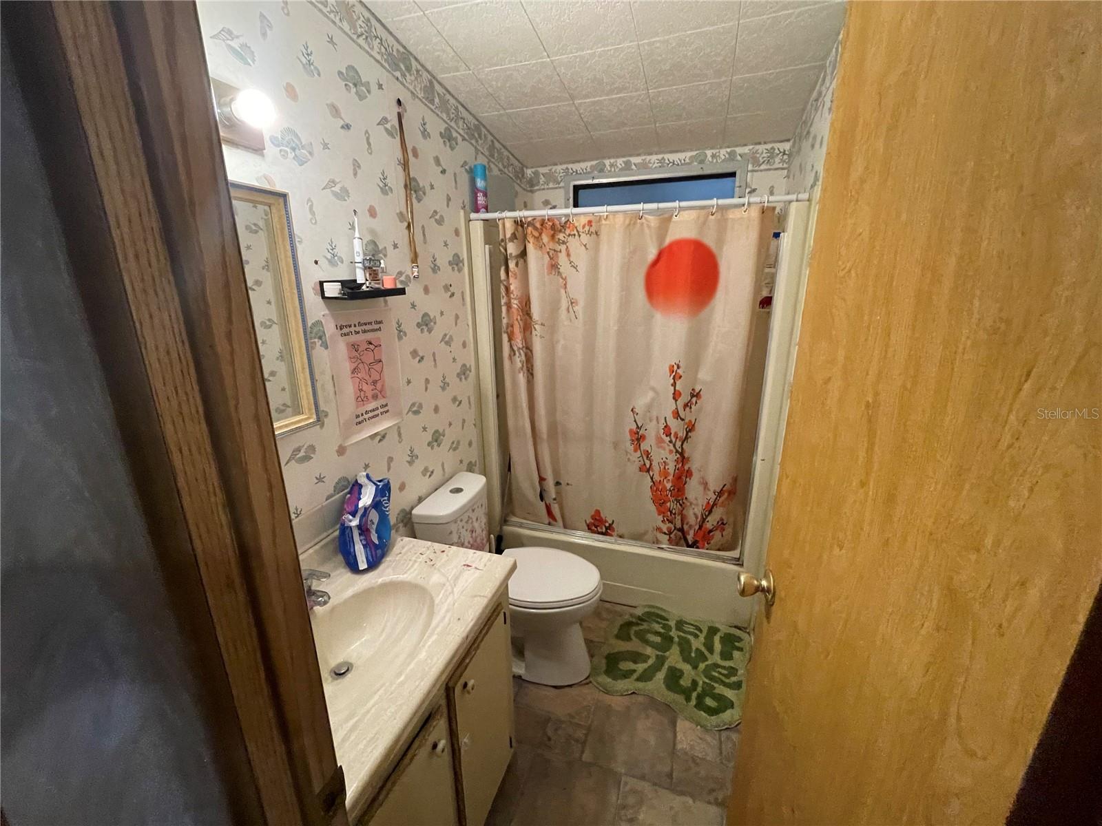 Image 22 of 24 For 6710 36th Avenue E 280