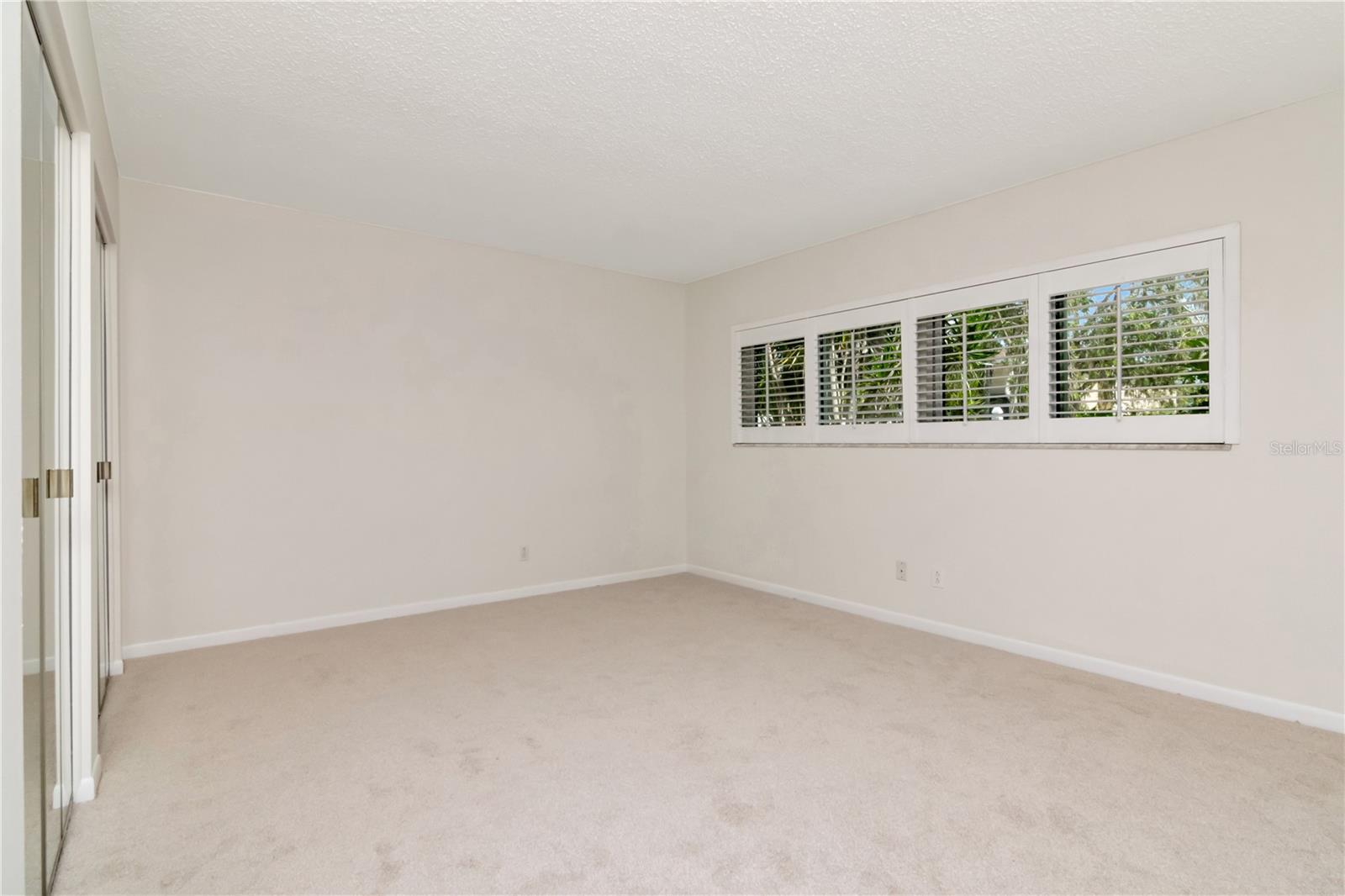 Image 16 of 32 For 14212 84th Terrace