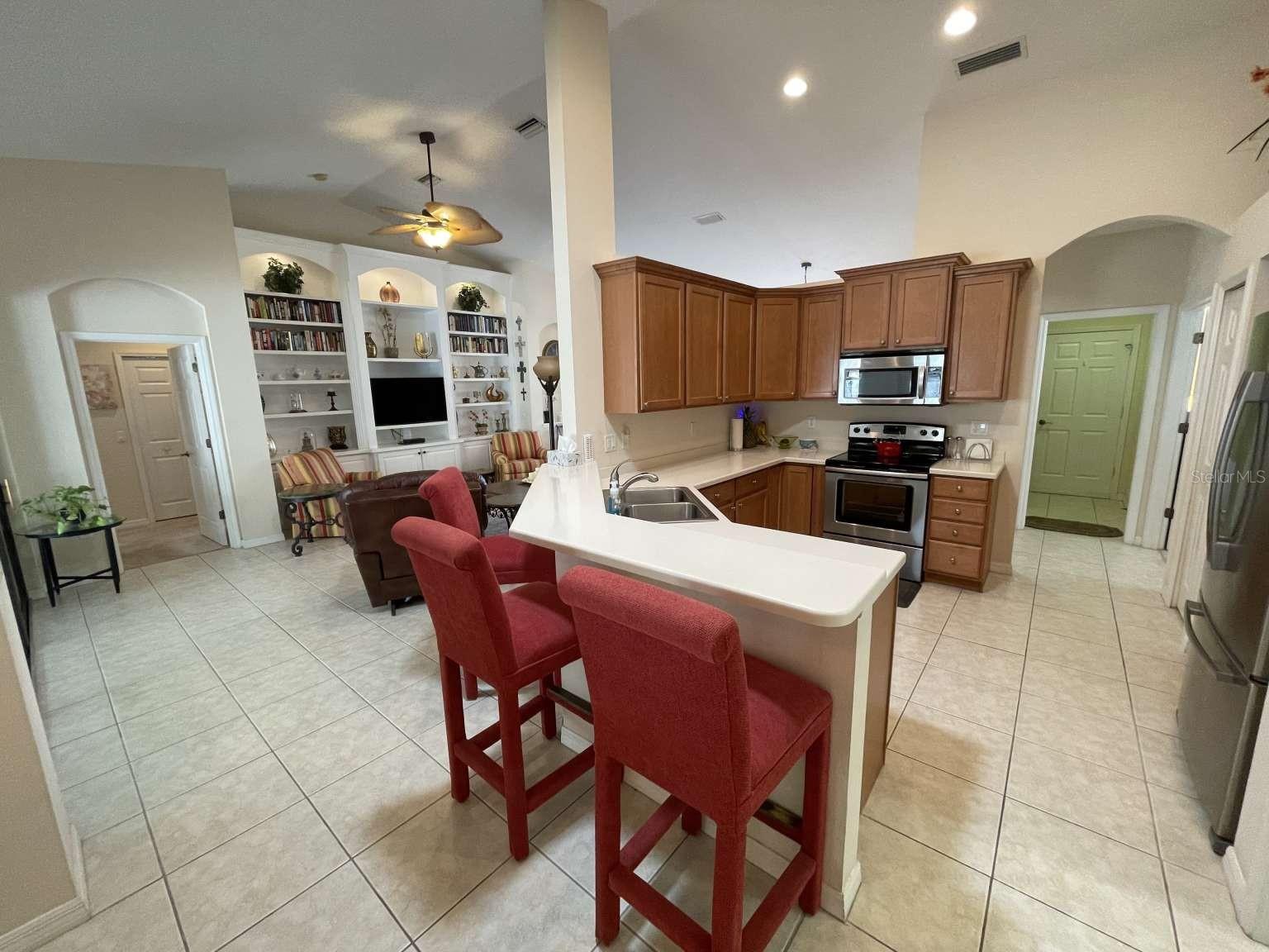 Image 9 of 45 For 24416 Lakeview Place