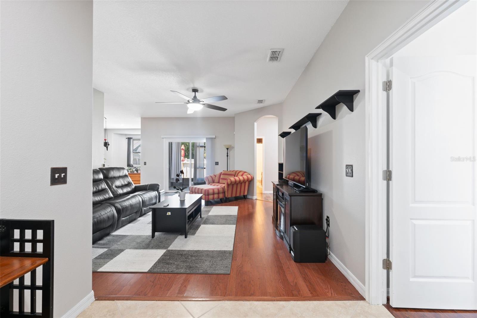 Image 7 of 63 For 4515 Magnolia Preserve Court
