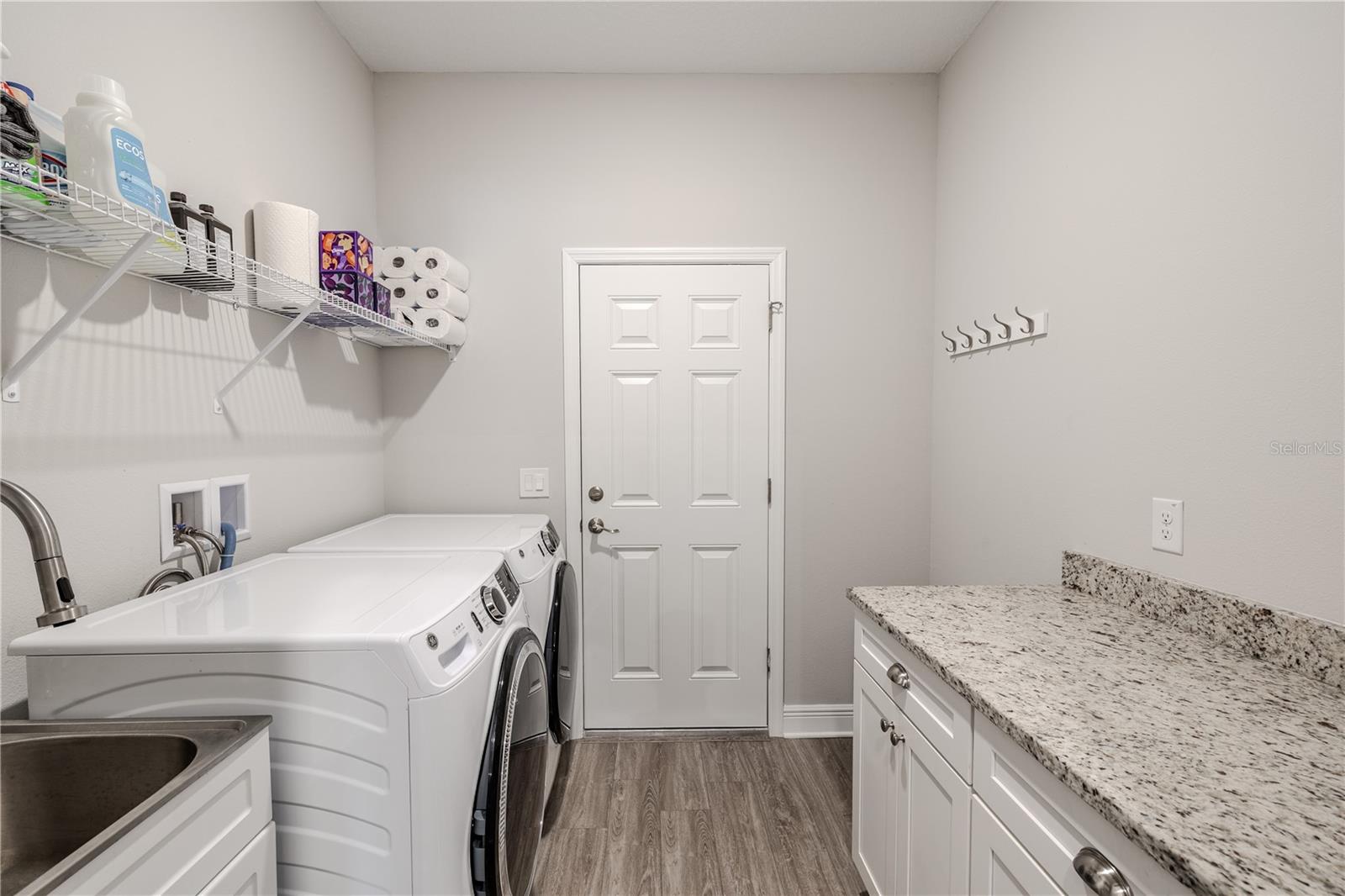 Image 47 of 69 For 10920 Flint Estates Drive