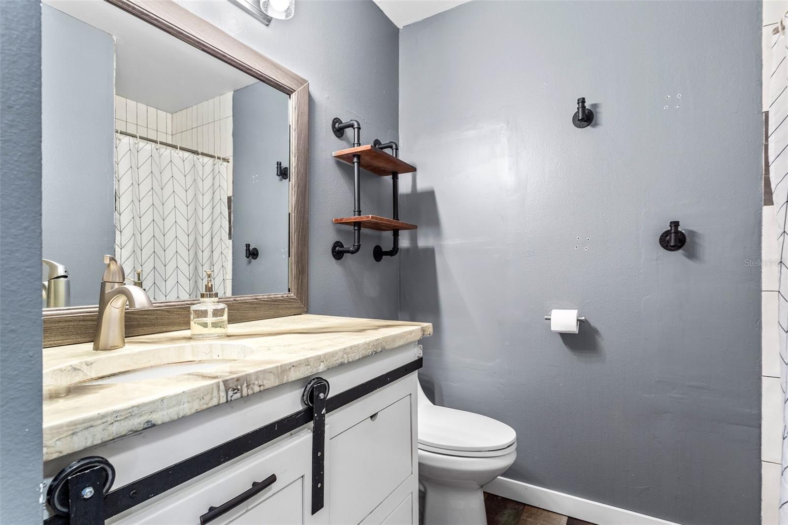 Image 18 of 25 For 2756 Braham Court