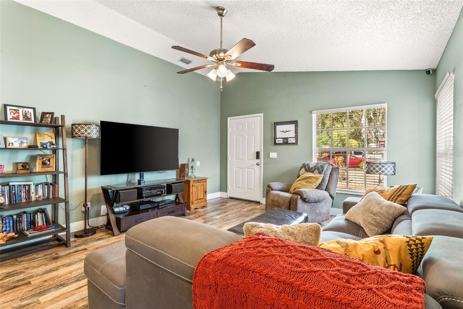Image 5 of 25 For 2756 Braham Court