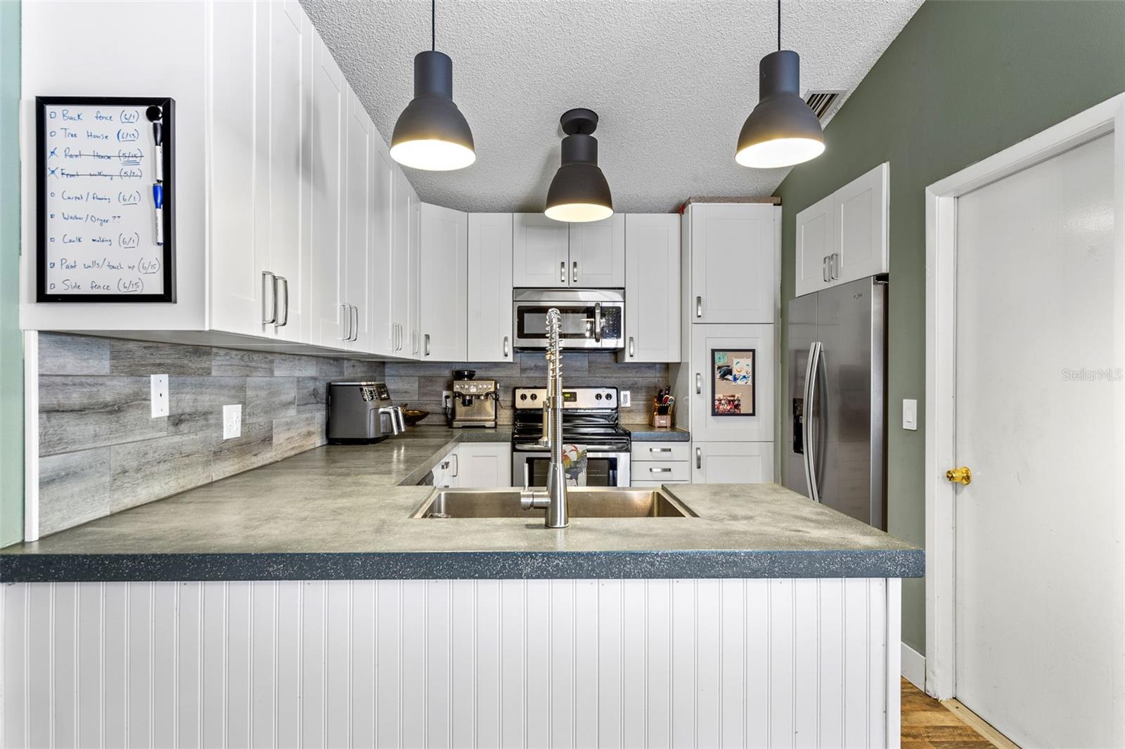Image 9 of 25 For 2756 Braham Court