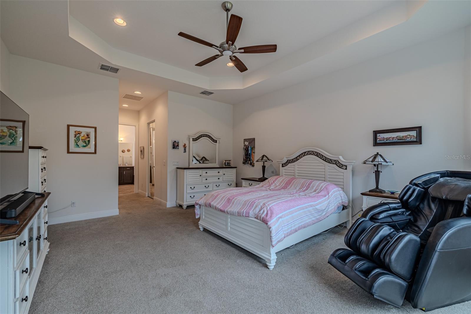 Listing photo id 34 for 16308 Garnet Glen Place