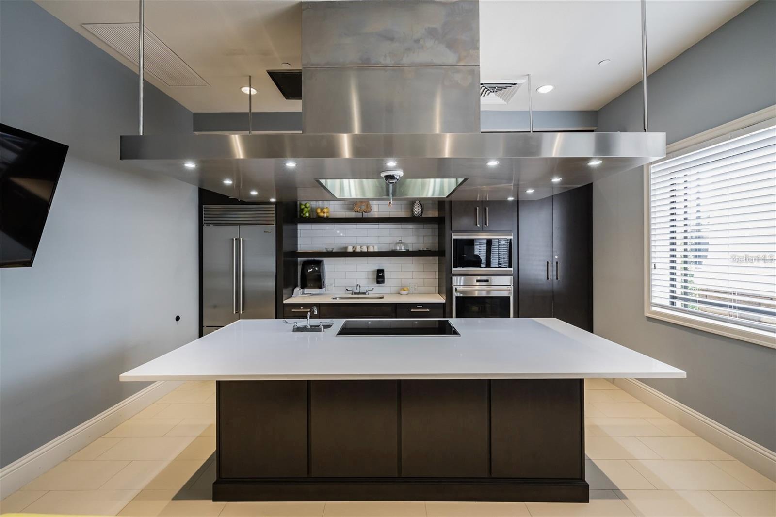 Listing photo id 65 for 16308 Garnet Glen Place