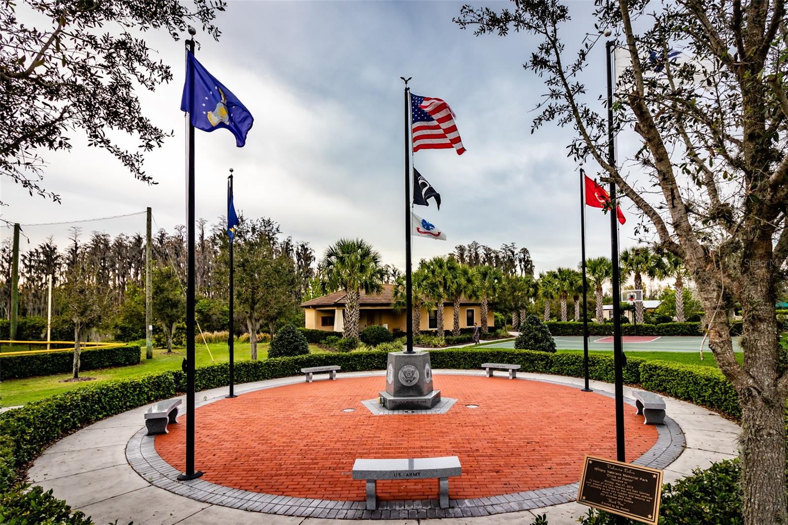 Listing photo id 86 for 16308 Garnet Glen Place