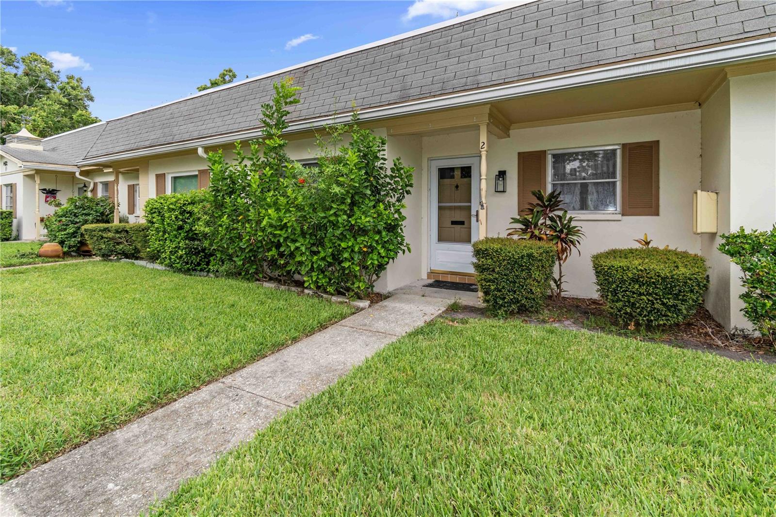 Image 2 of 36 For 1421 Normandy Park Drive 2