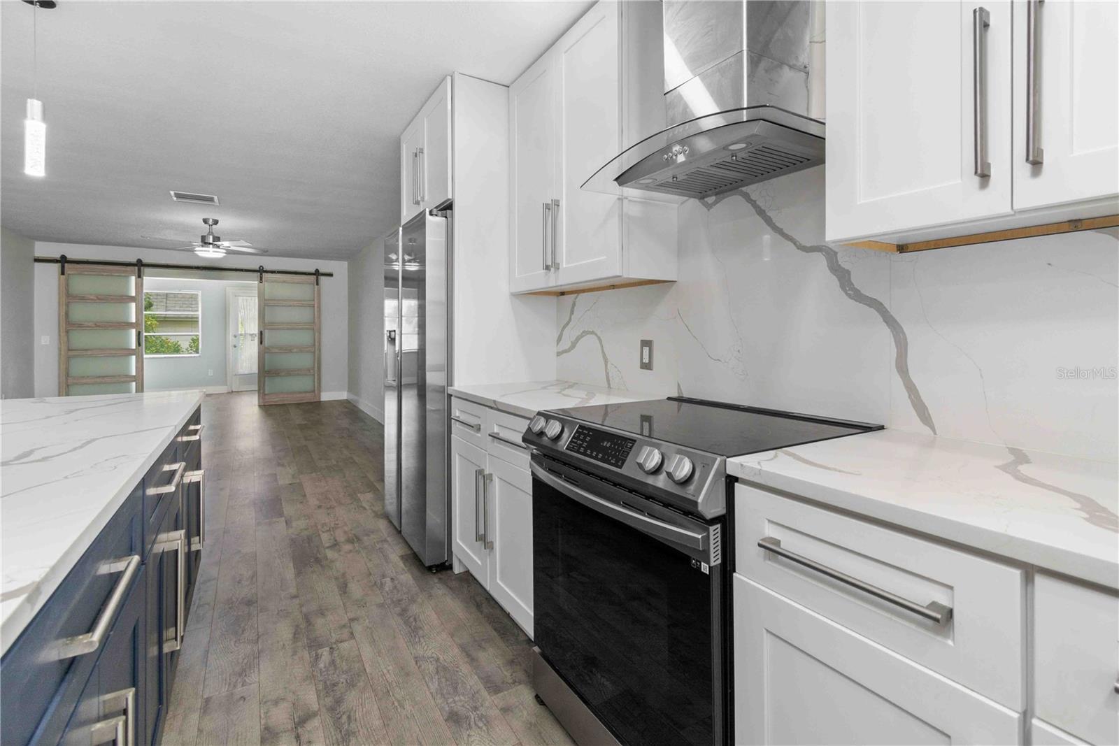 Image 7 of 36 For 1421 Normandy Park Drive 2