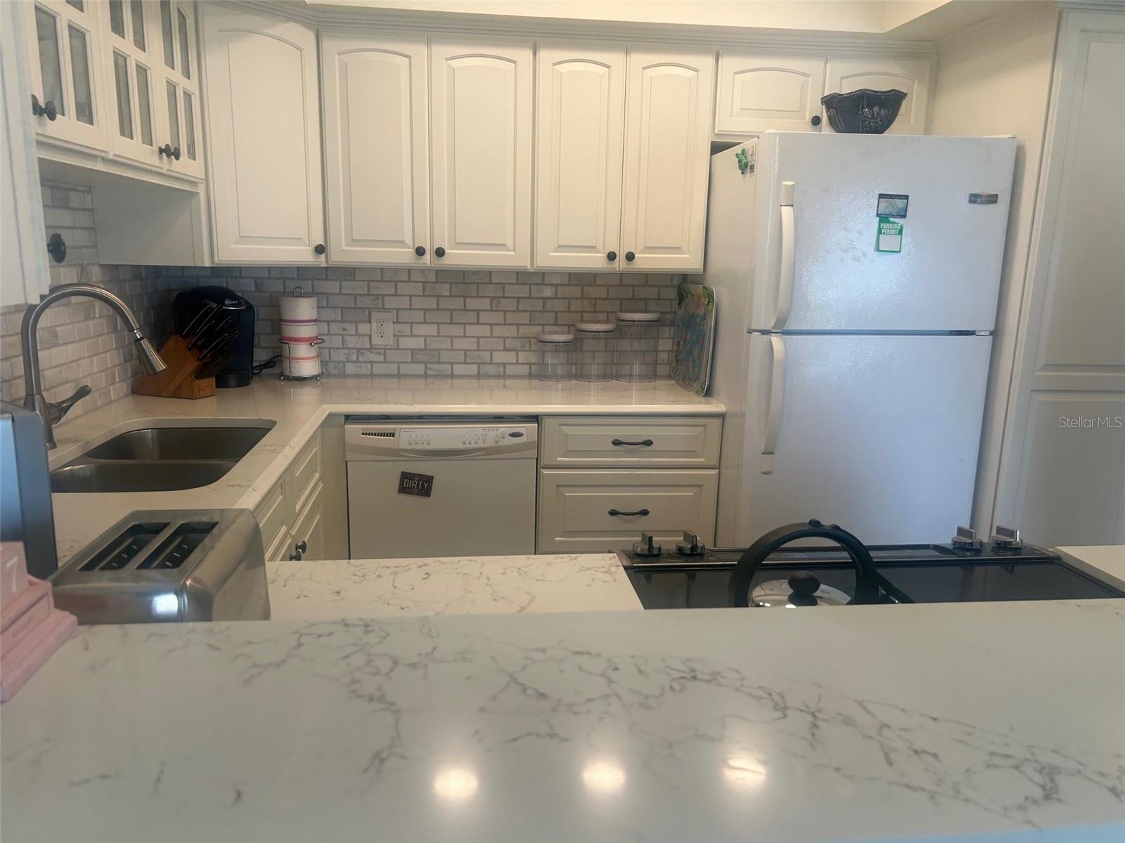 Image 9 of 16 For 1451 Gulf Boulevard 209