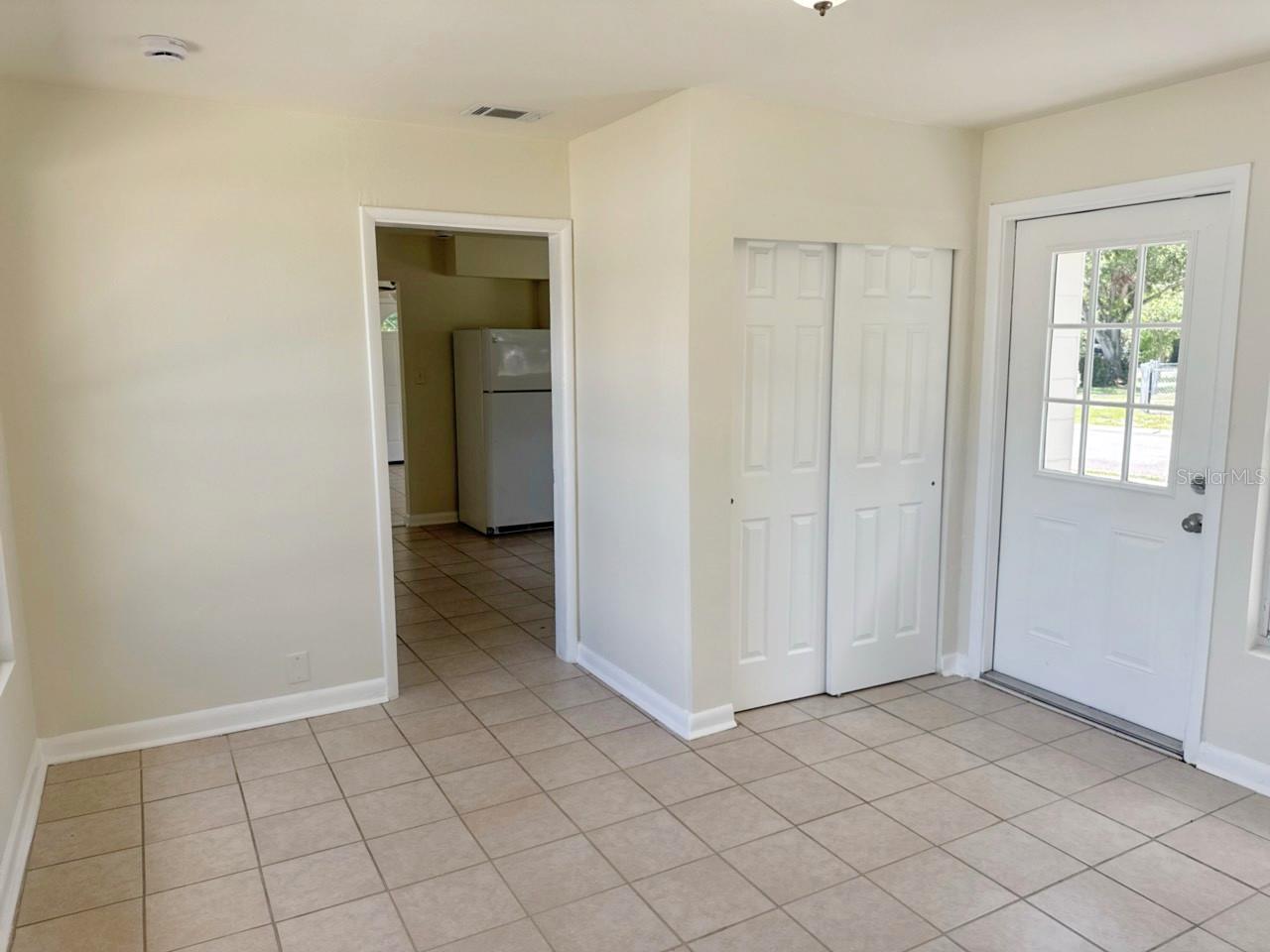 Image 9 of 14 For 4563 18th Avenue S