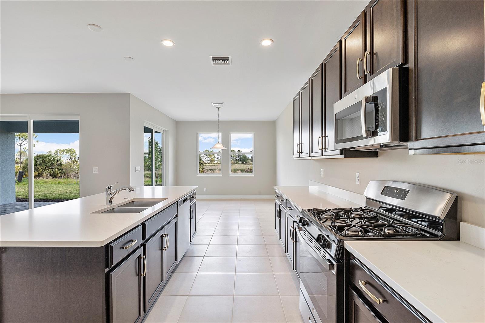 Image 13 of 23 For 44802 Kelsa Anne Loop