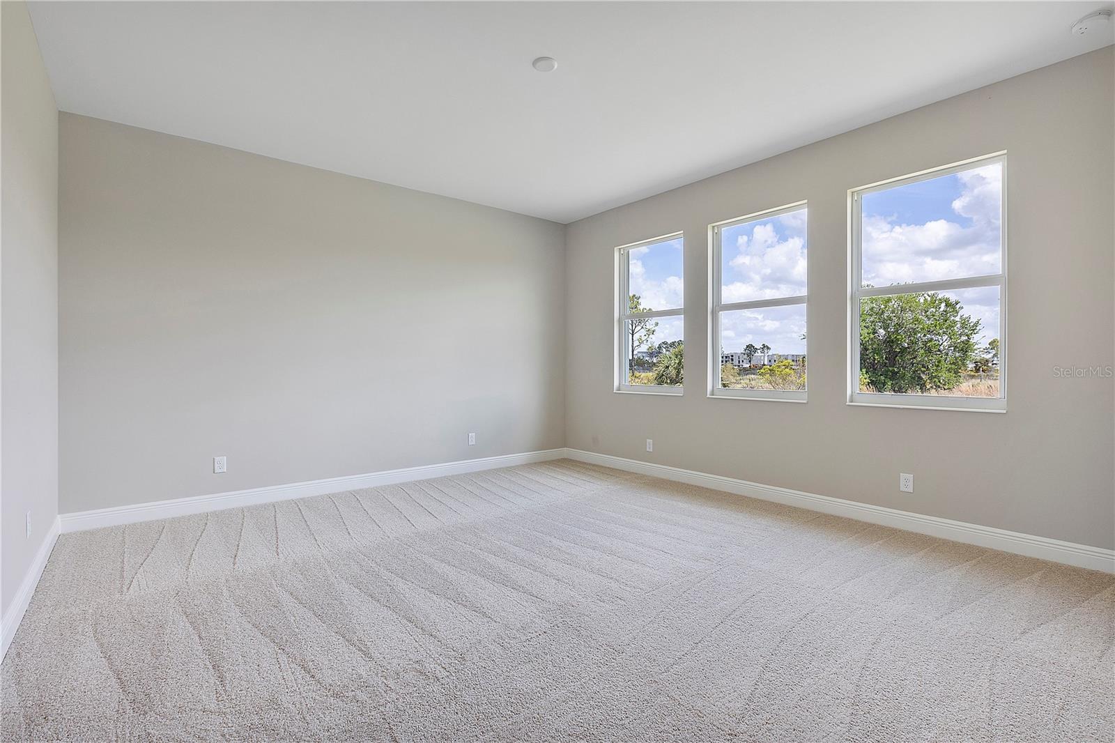 Image 19 of 23 For 44802 Kelsa Anne Loop