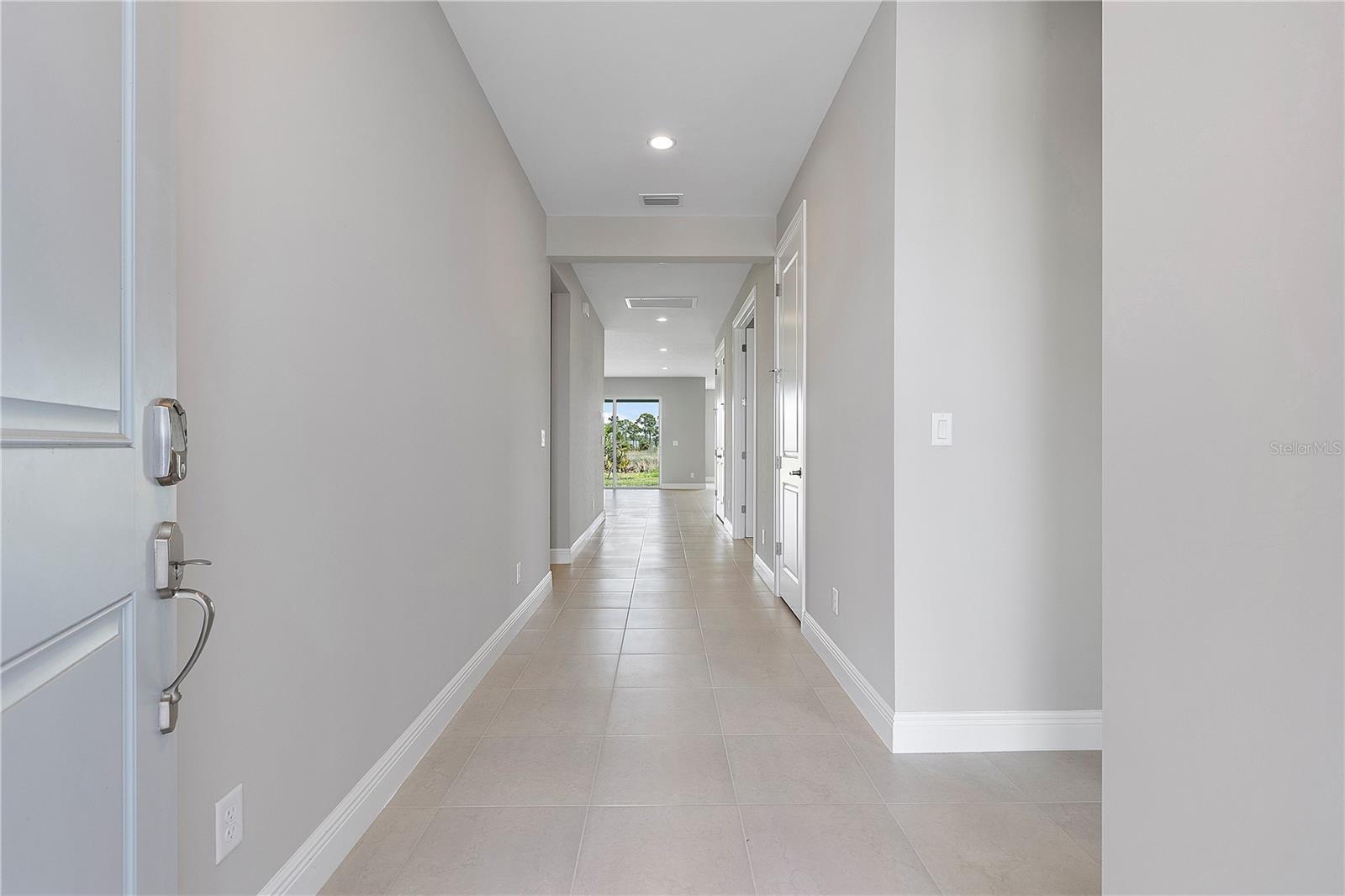 Image 6 of 23 For 44802 Kelsa Anne Loop
