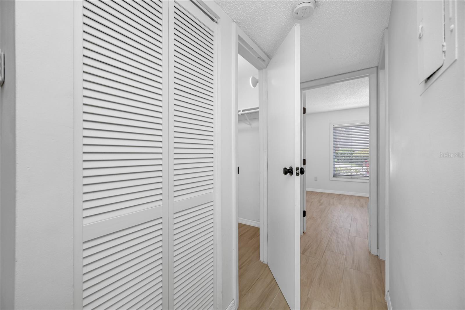 Image 14 of 47 For 4215 Bay Drive 1807b
