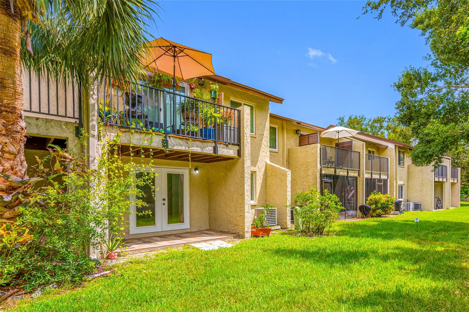 Image 28 of 47 For 4215 Bay Drive 1807b