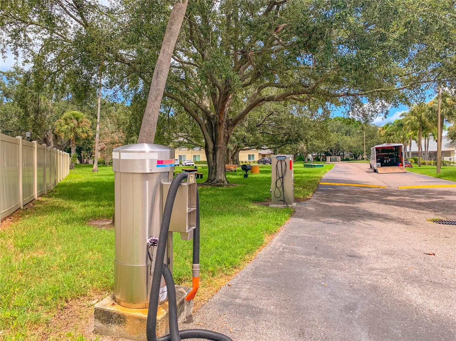 Image 45 of 47 For 4215 Bay Drive 1807b