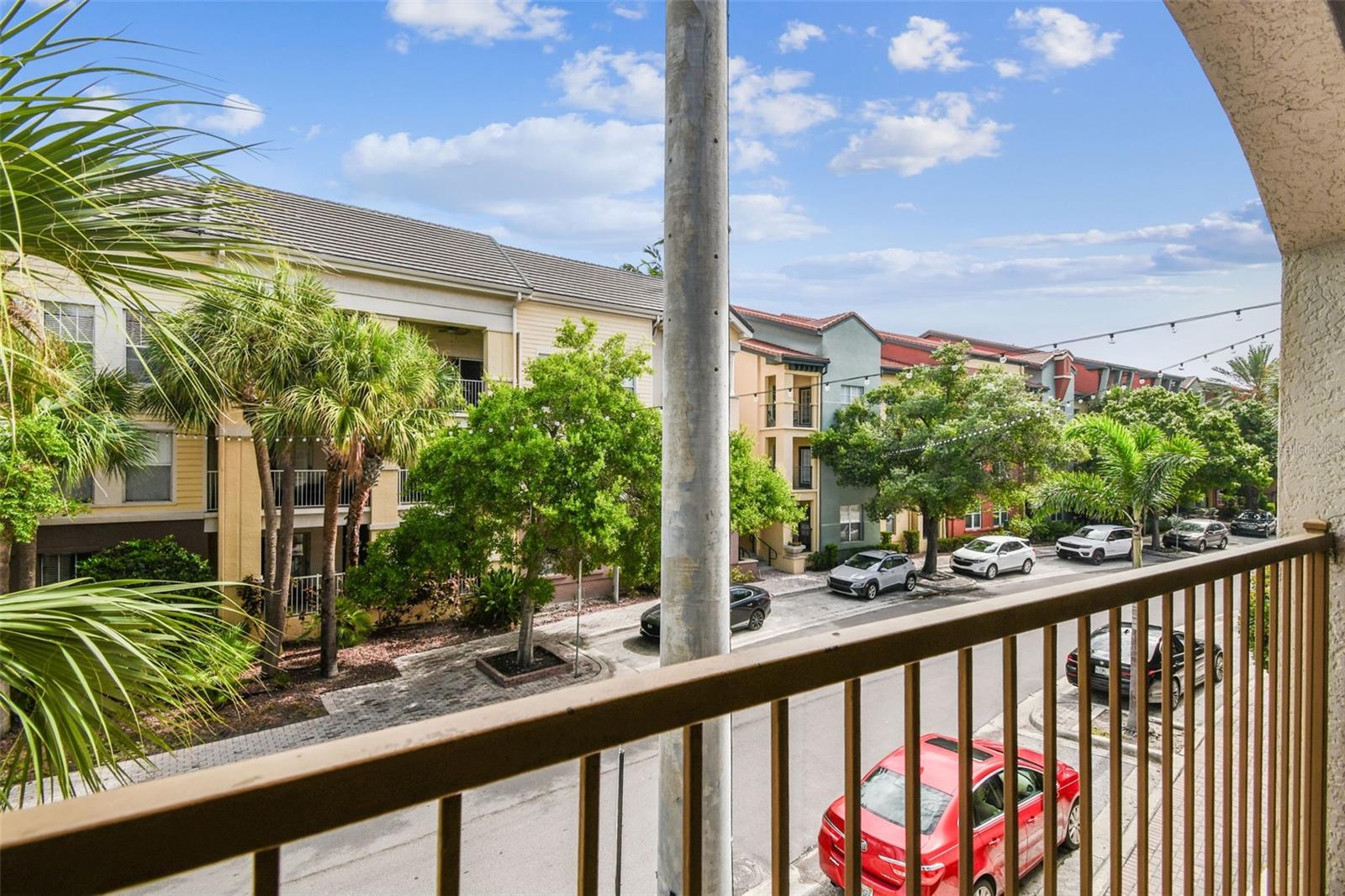 Image 11 of 42 For 504 Armenia Avenue 1329b