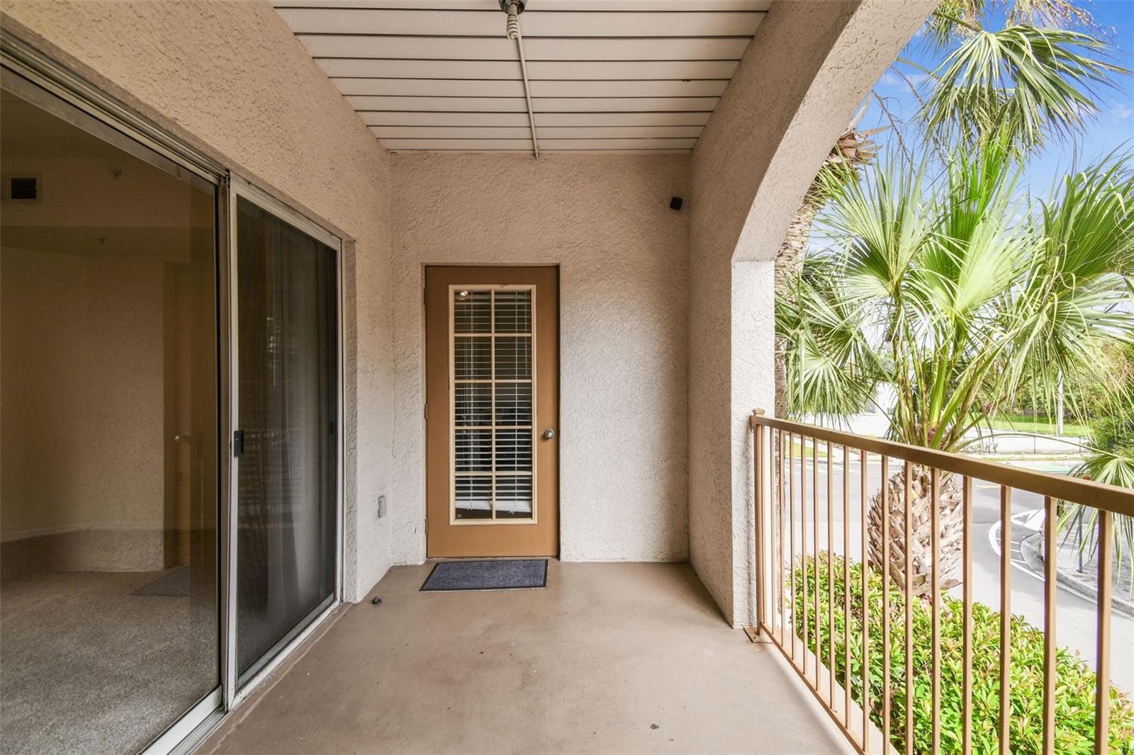 Image 12 of 42 For 504 Armenia Avenue 1329b