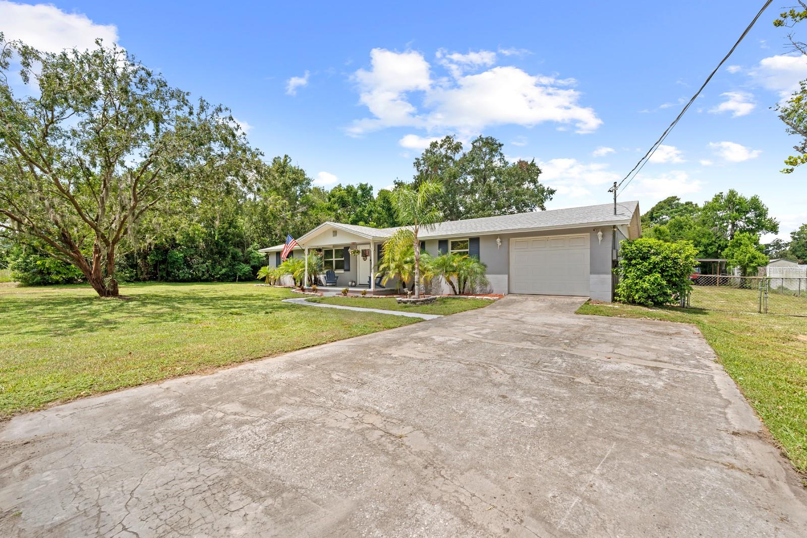 Image 19 of 31 For 12217 Victor Lane