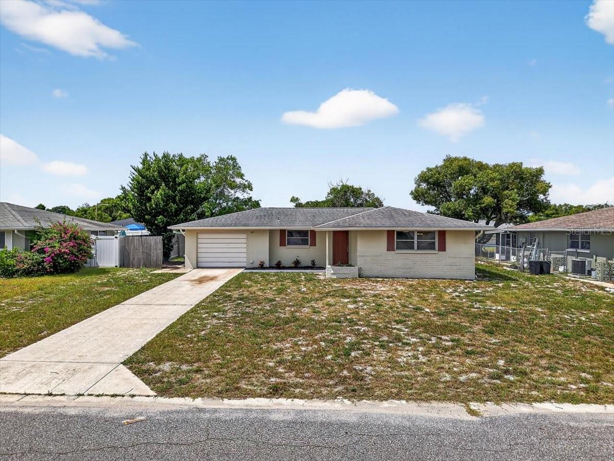 Image 2 of 21 For 7821 Monarda Drive