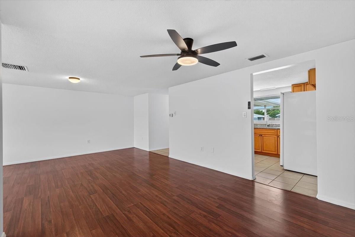 Image 20 of 21 For 7821 Monarda Drive