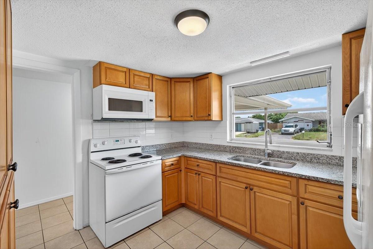 Image 6 of 21 For 7821 Monarda Drive