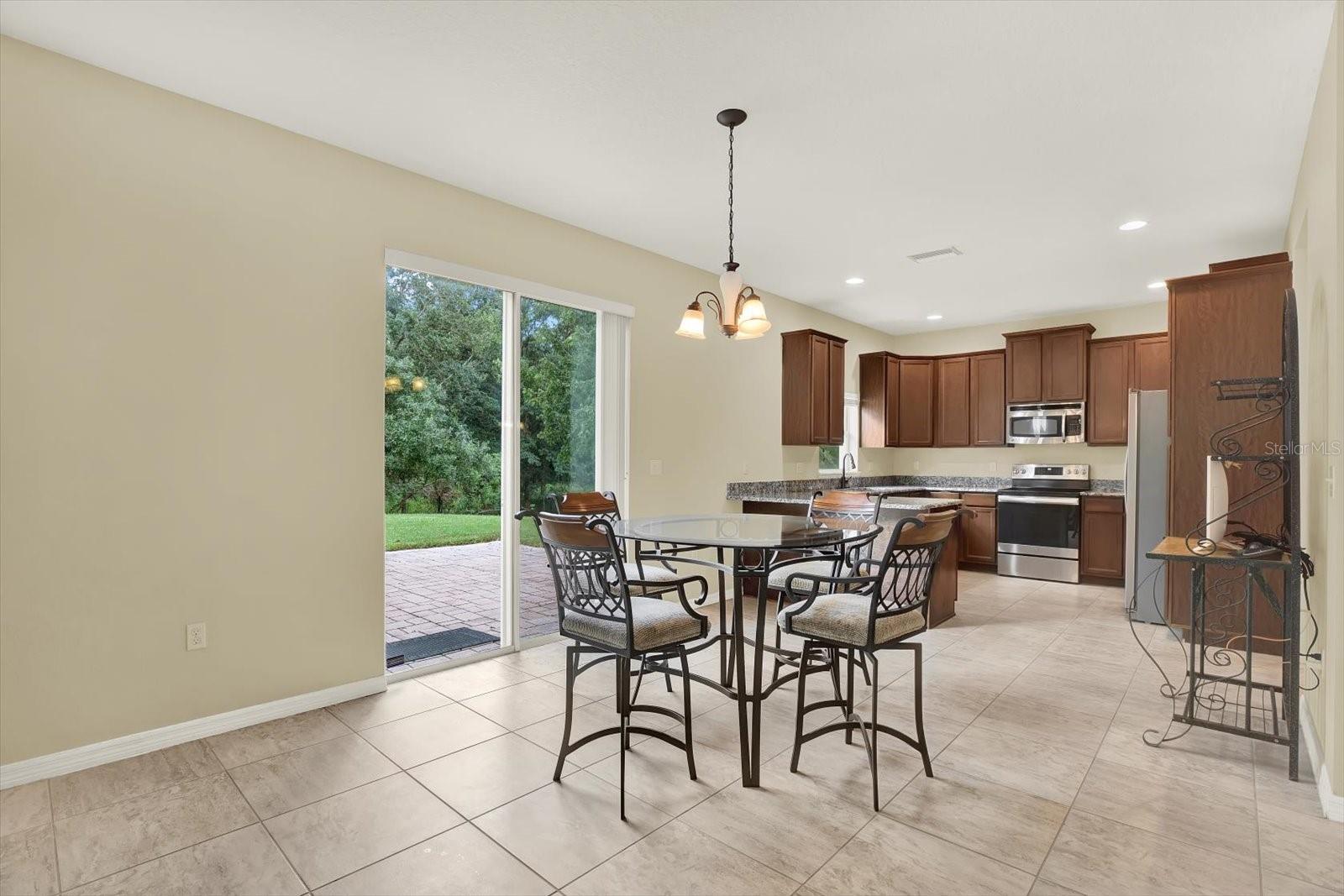 Image 14 of 54 For 27540 Stonecreek Way