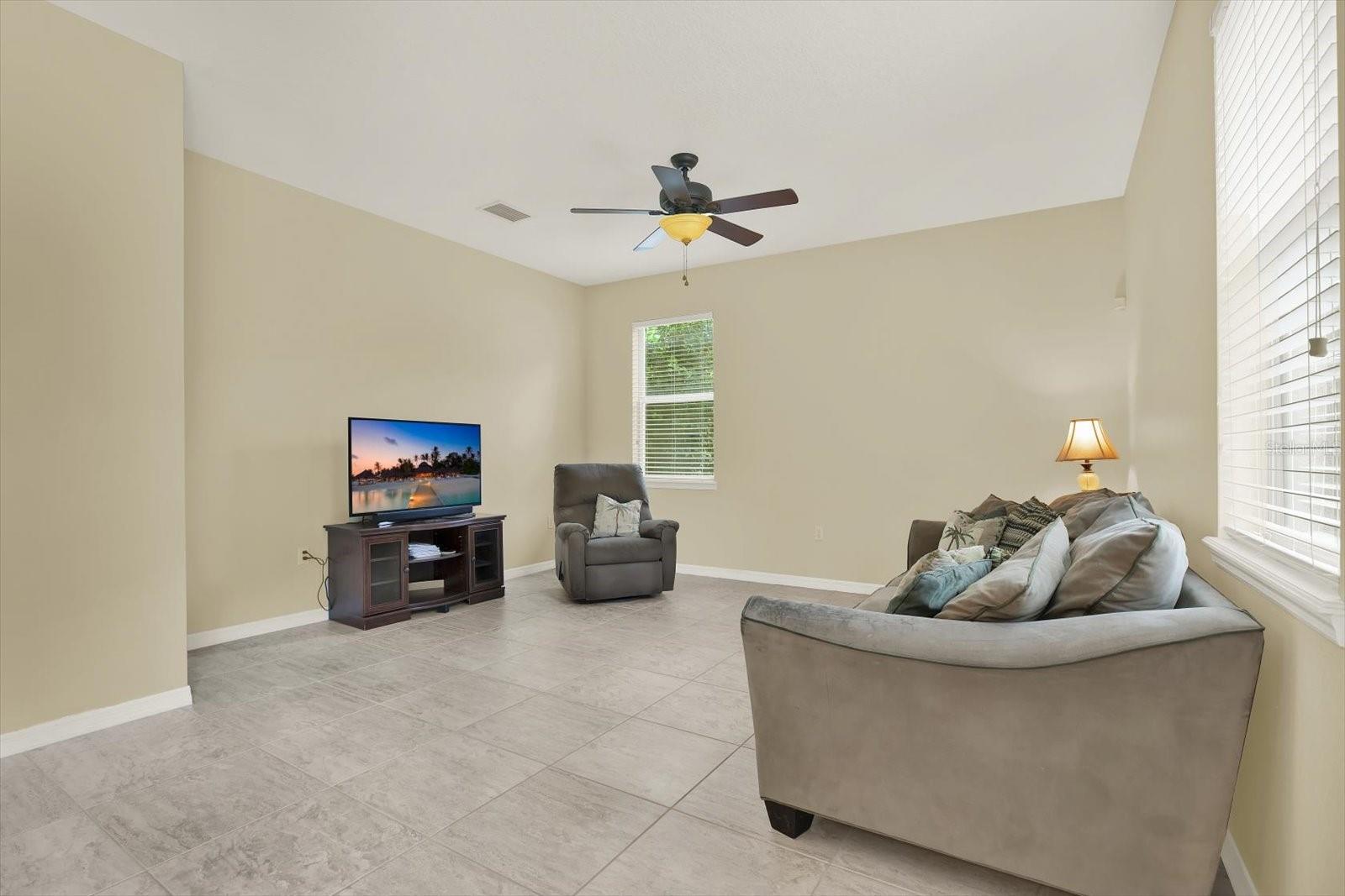 Image 16 of 54 For 27540 Stonecreek Way