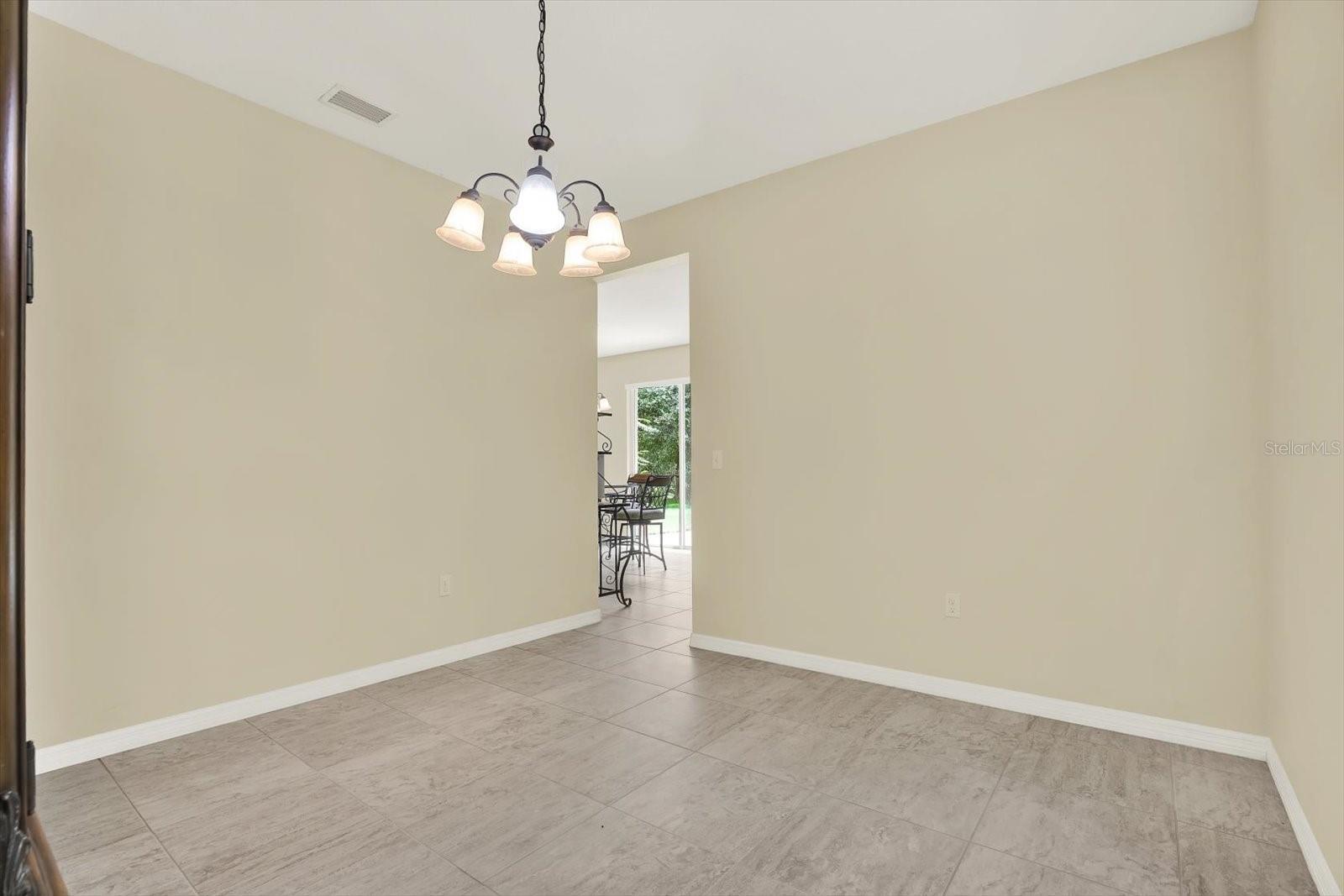 Image 21 of 54 For 27540 Stonecreek Way