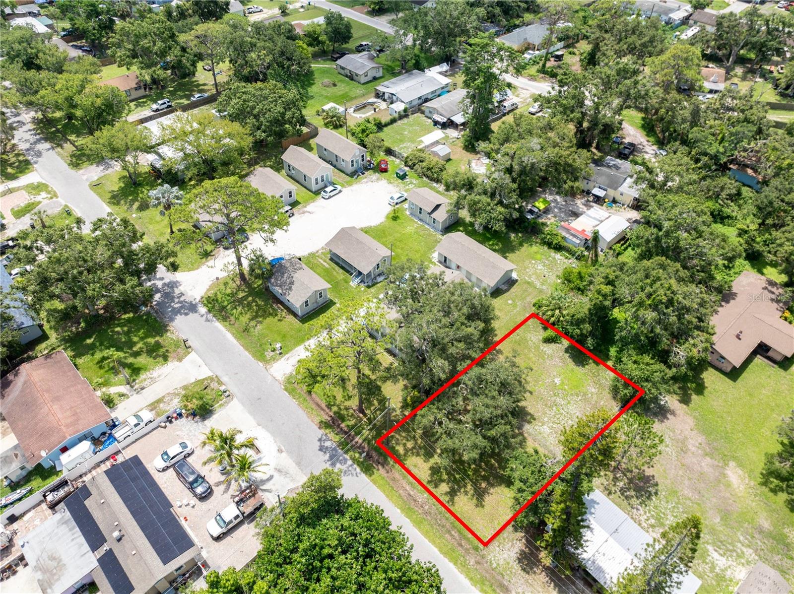 Image 3 of 23 For 2212 32nd Avenue E