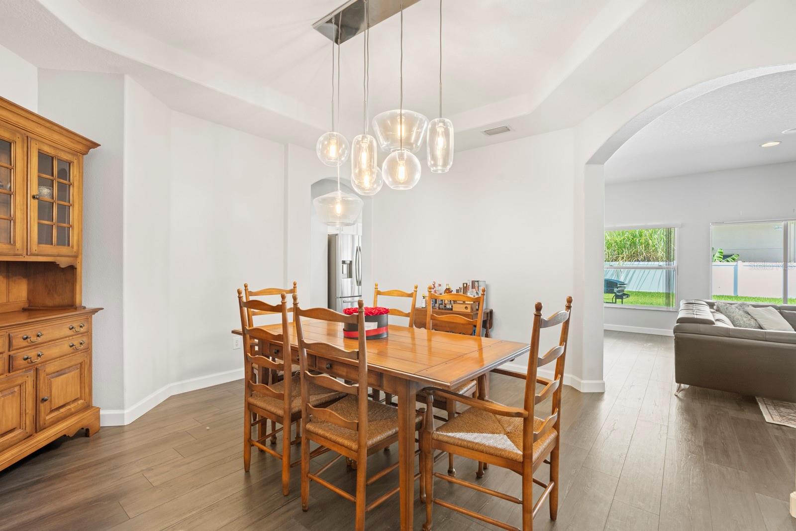 Image 10 of 62 For 1414 Emerald Hill Way