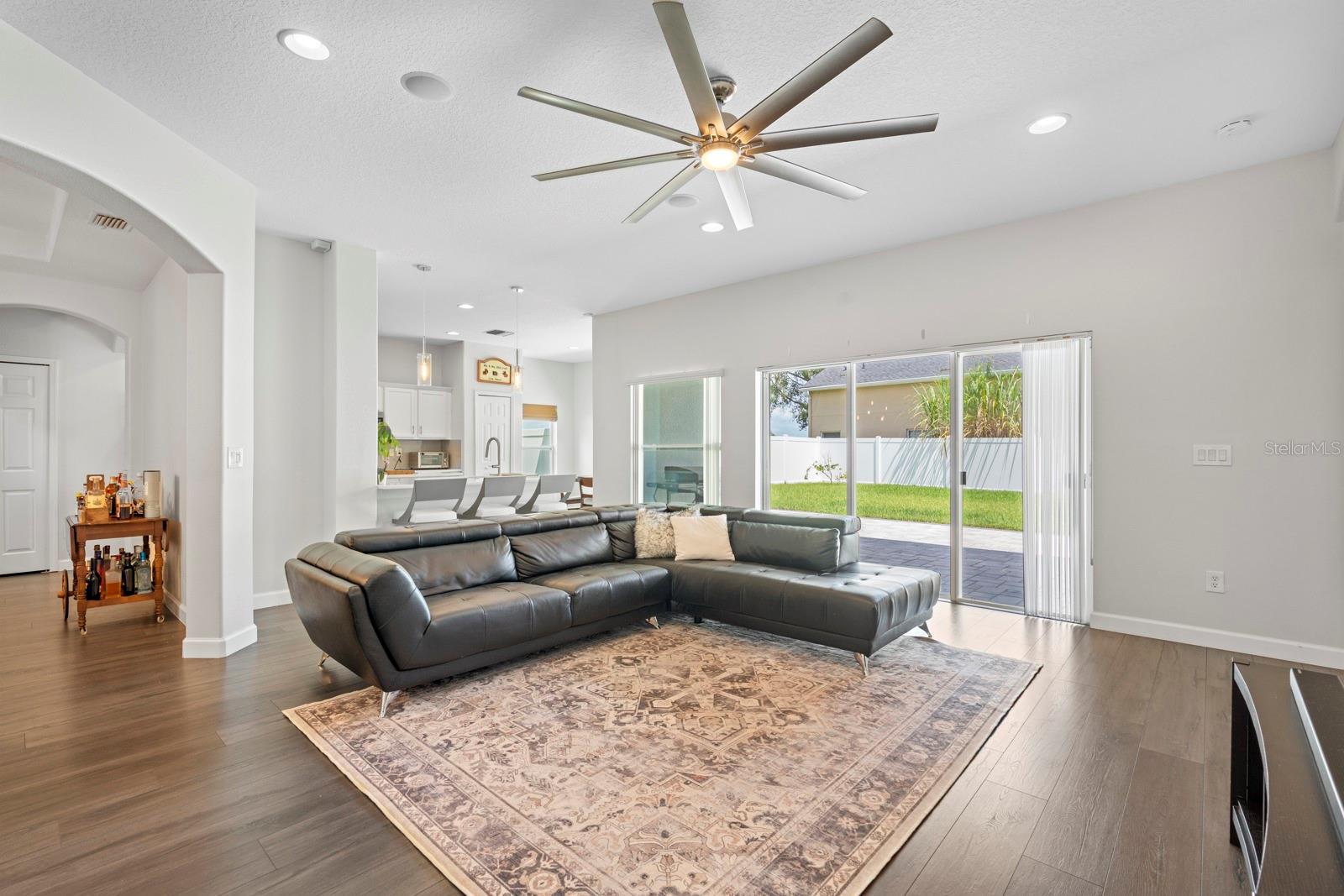 Image 20 of 62 For 1414 Emerald Hill Way