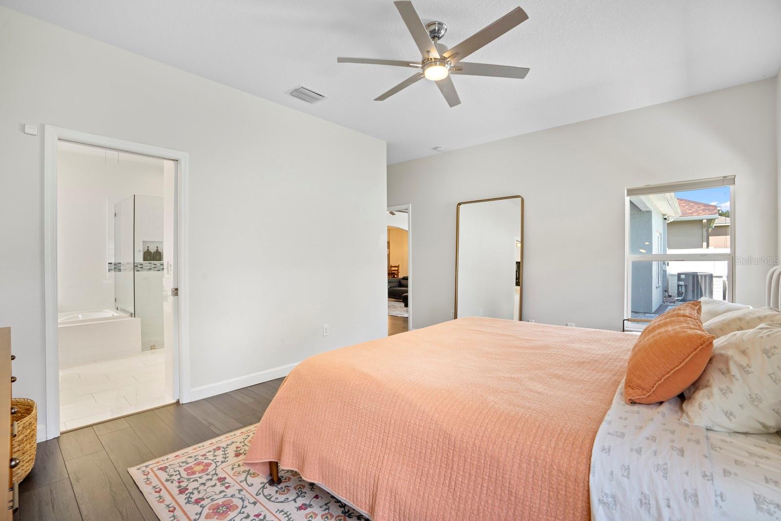 Image 25 of 62 For 1414 Emerald Hill Way