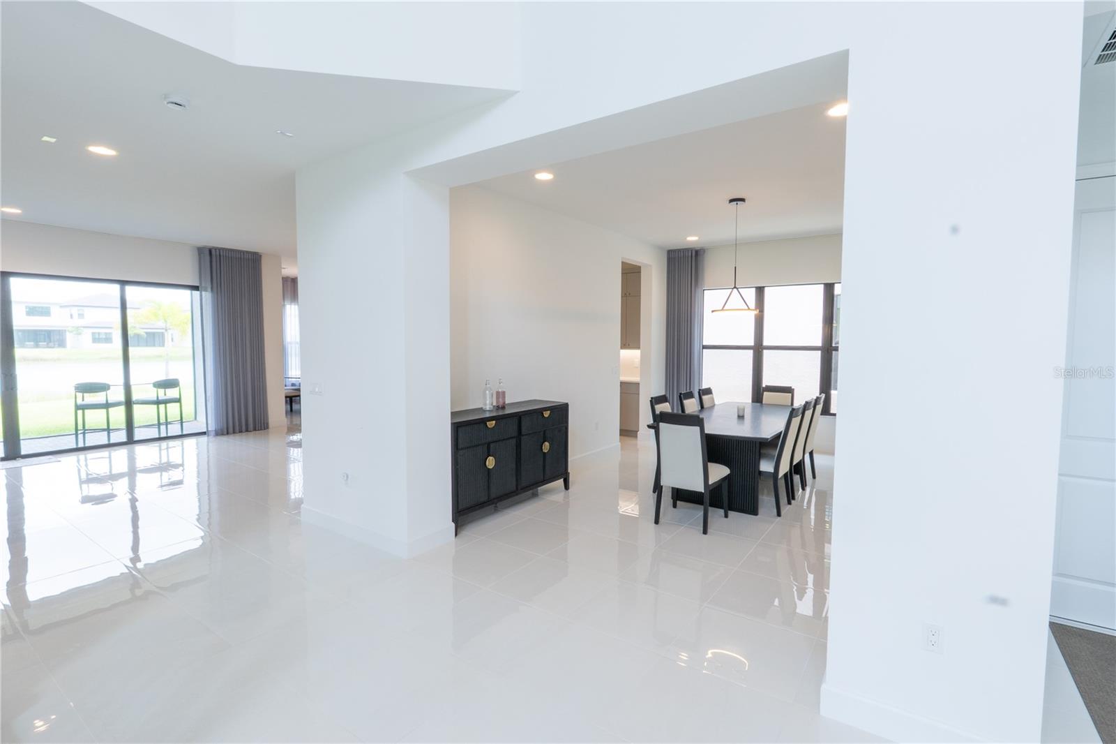 Image 22 of 100 For 12710 Caballo Court