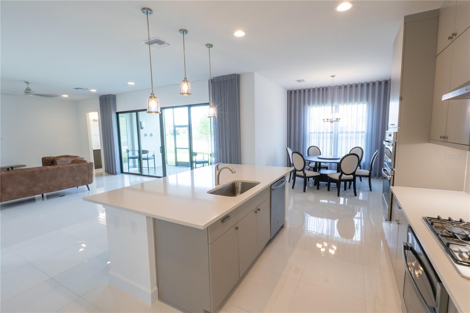Image 29 of 100 For 12710 Caballo Court