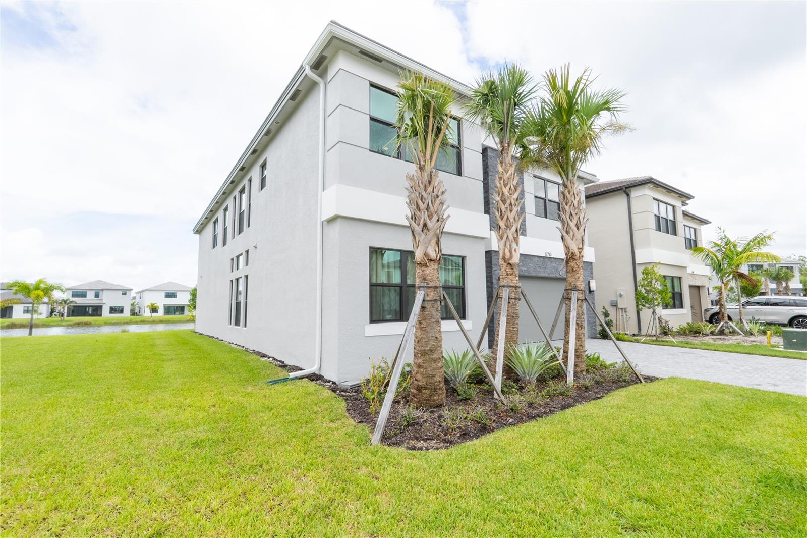 Image 3 of 100 For 12710 Caballo Court
