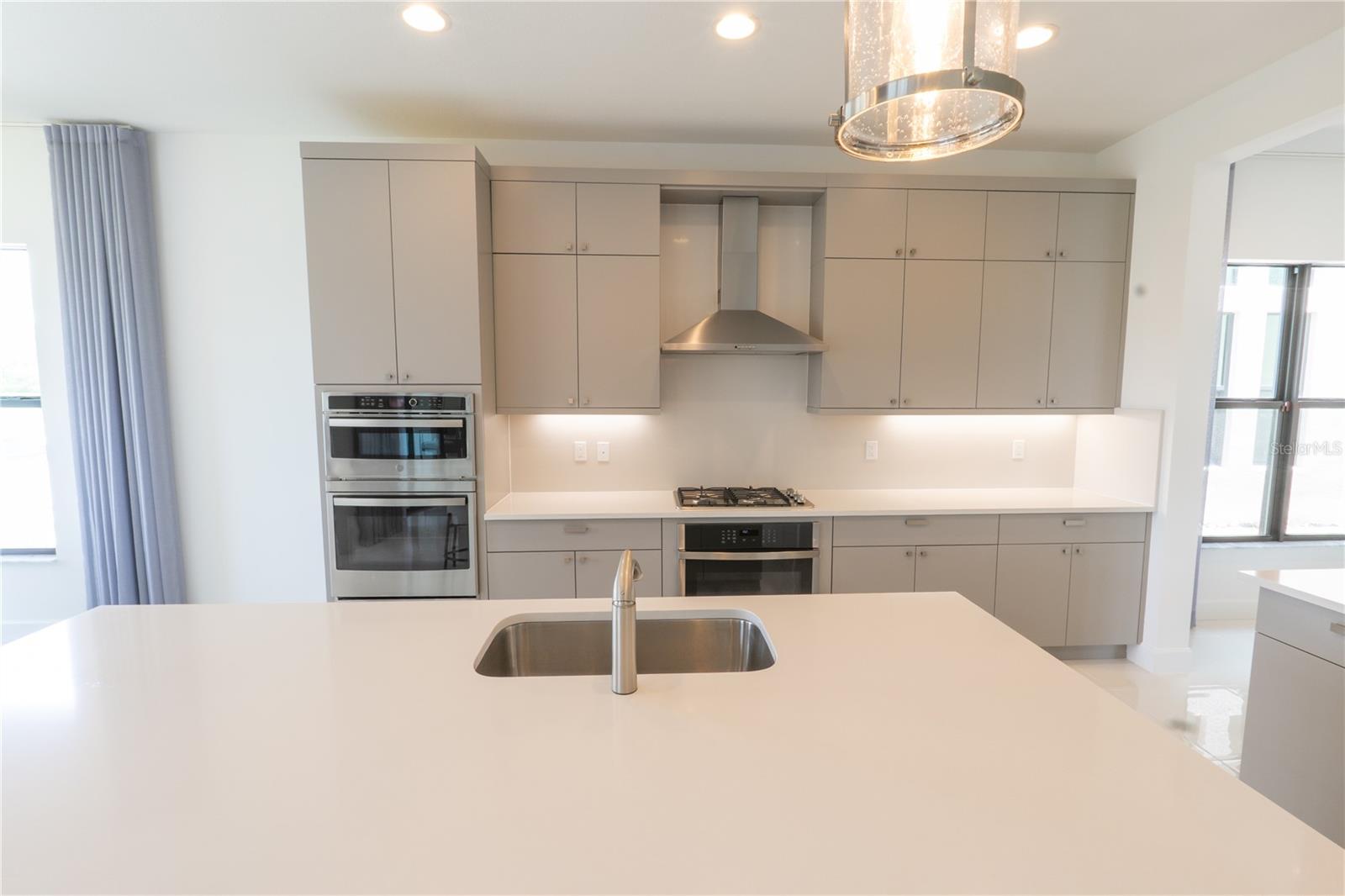 Image 42 of 100 For 12710 Caballo Court