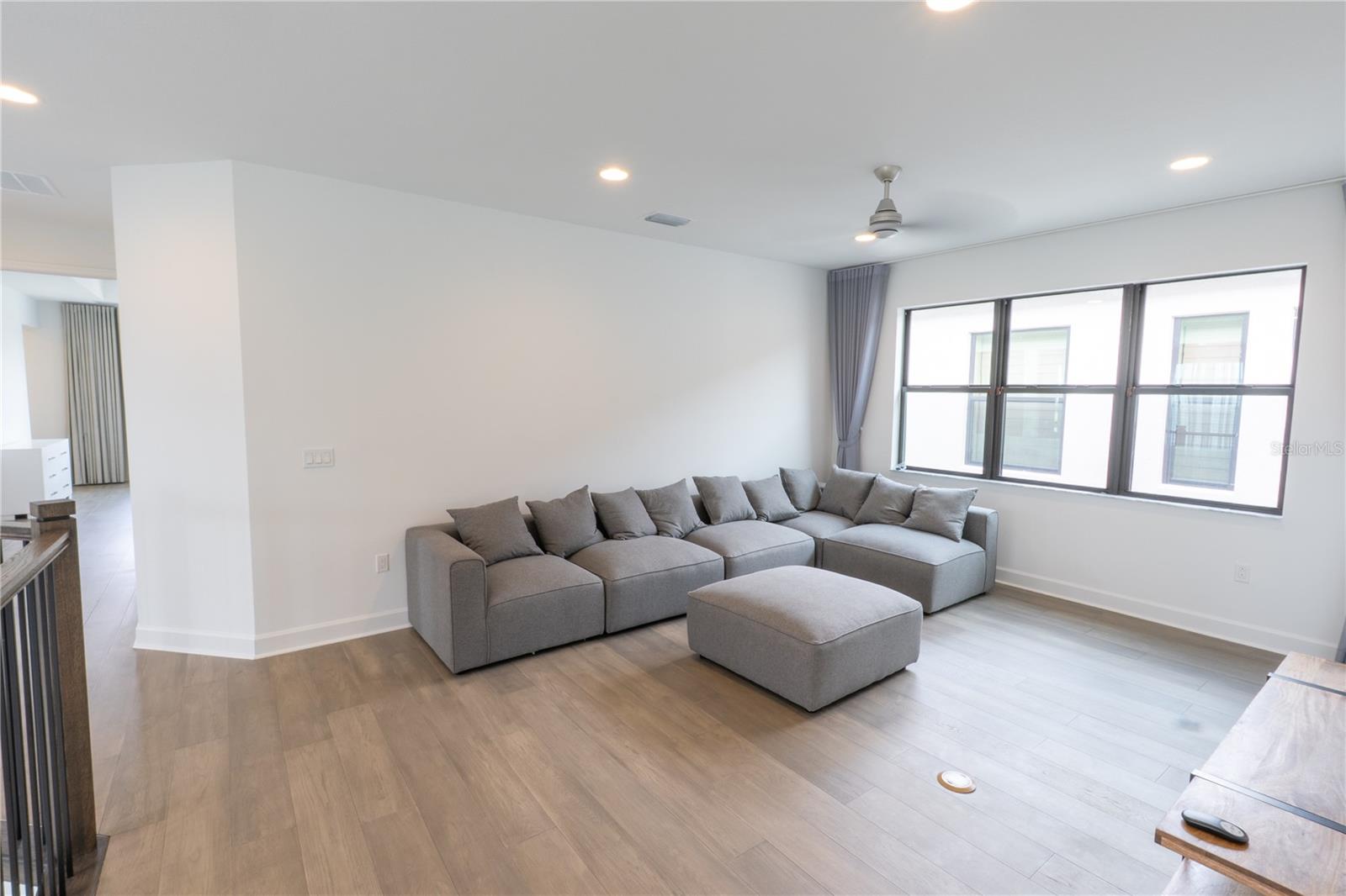 Image 52 of 100 For 12710 Caballo Court