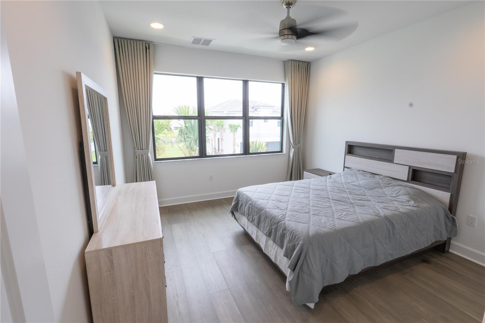 Image 83 of 100 For 12710 Caballo Court