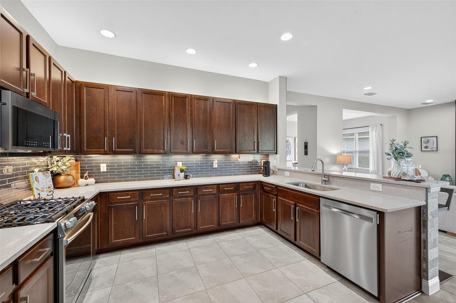 Image 14 of 77 For 2871 Tarragona Way