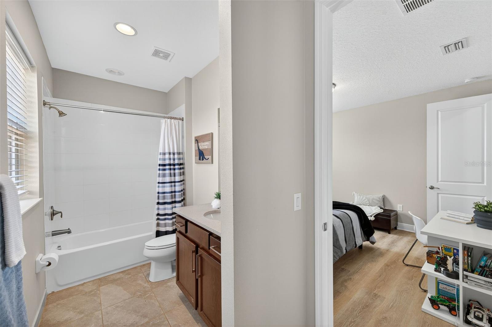 Image 39 of 77 For 2871 Tarragona Way